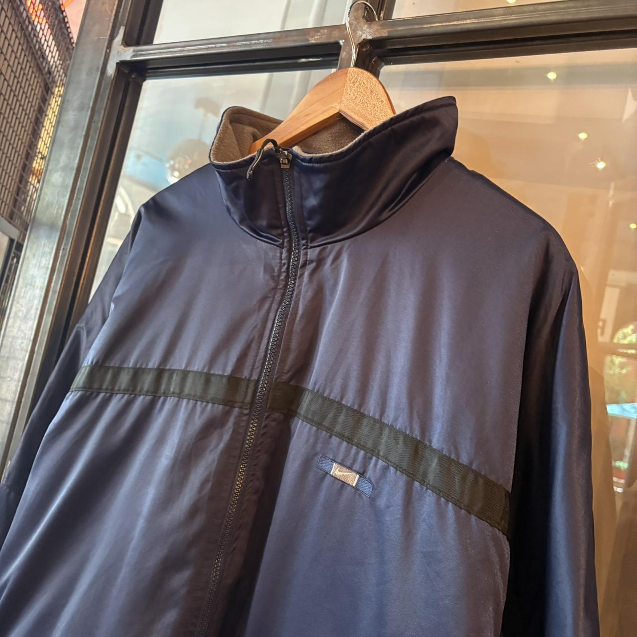 0325F84BR -  Vintage Retro Essential Navy Nike Full Zip Up Lined sports jacket #sportswear #90s #y2k #nike #outdoors