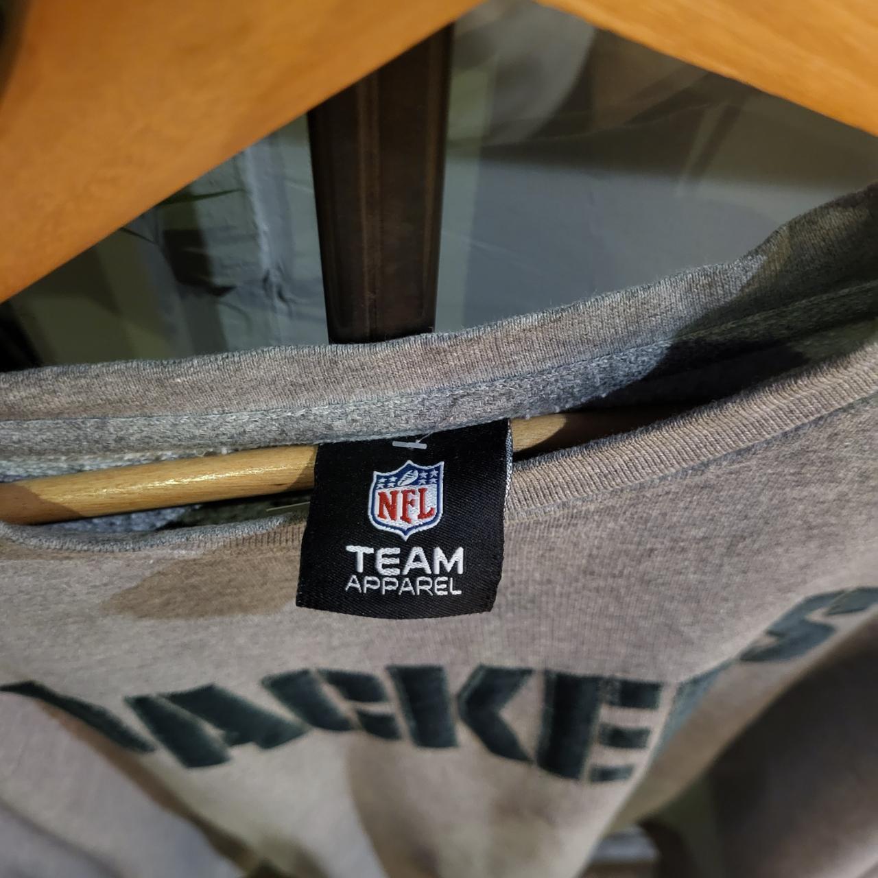 1224C22-P - Vintage Retro Essential NFL Greenbay Packers American Football Grey Jumper Pullover Crewneck Sweatshirt 90s y2k style #sportswear #nfl #greenbaypackers