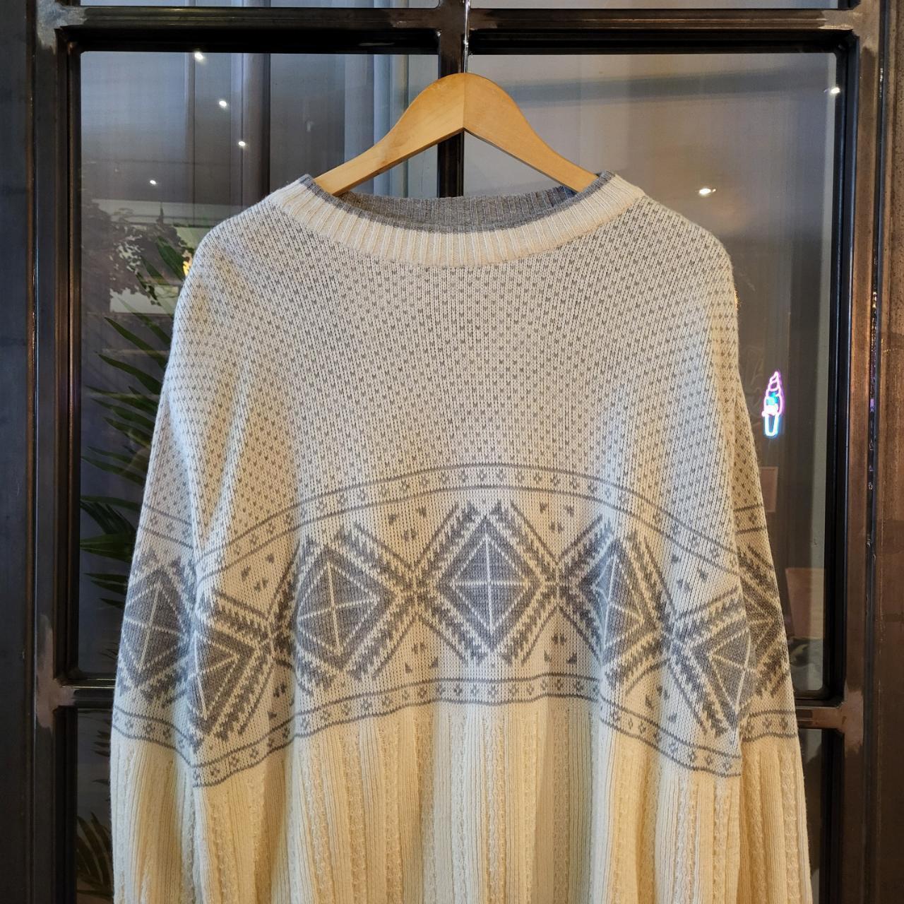 KNT1025 - Vintage Retro Essential mens multicoloured Cream light grey patterned argyle golf grandpa knitted cosby sweatshirt jumper crewneck 90s y2k