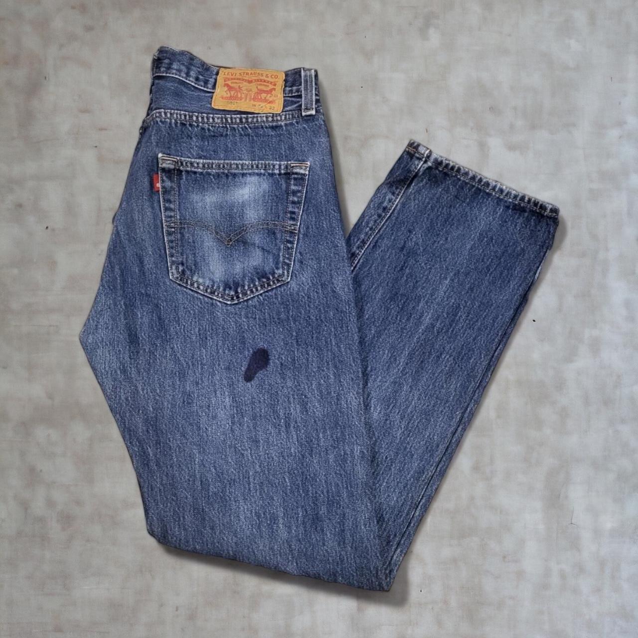 JNS1029BR - Vintage retro essential Levi’s 501 Blue Wash Denim Jeans Trousers pants #denim #straightleg  #levis #levis501