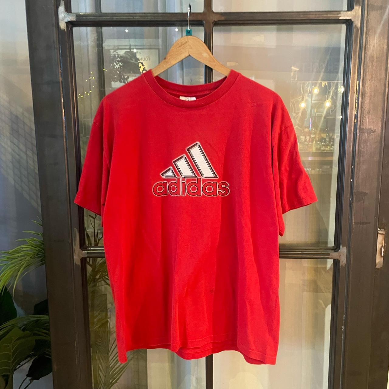 0225D97P - Vintage Retro Essential Red Adidas Graphic Print Top Tee T-shirt #90s #graphic #top #essential #adidas