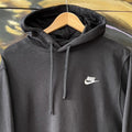 Nike Essential Small Embroidered Swoosh Hoodie
