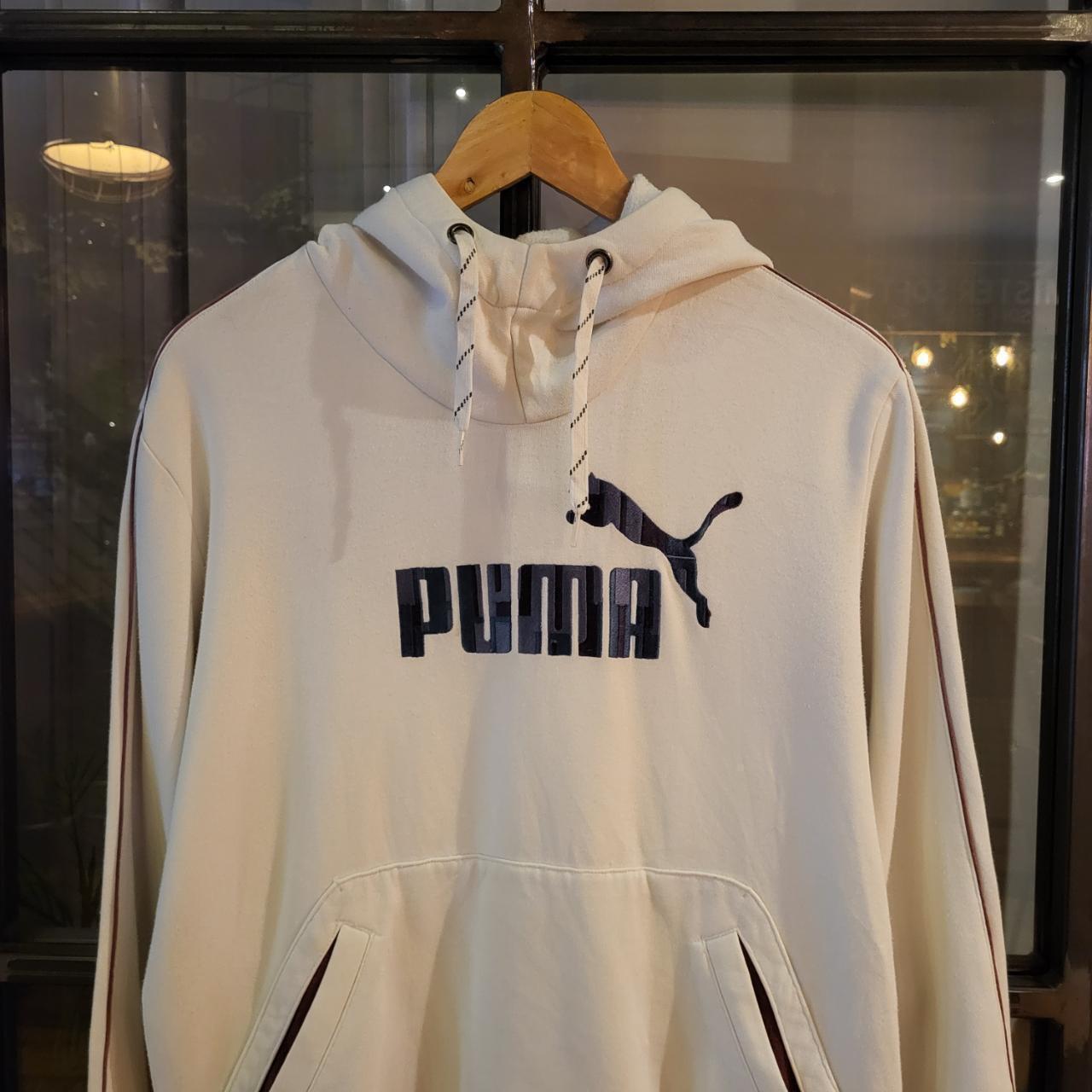 SWT268 - Vintage Retro Essential Puma White Hoodie sweatshirt with centre chest logo #puma #sportswear #casual