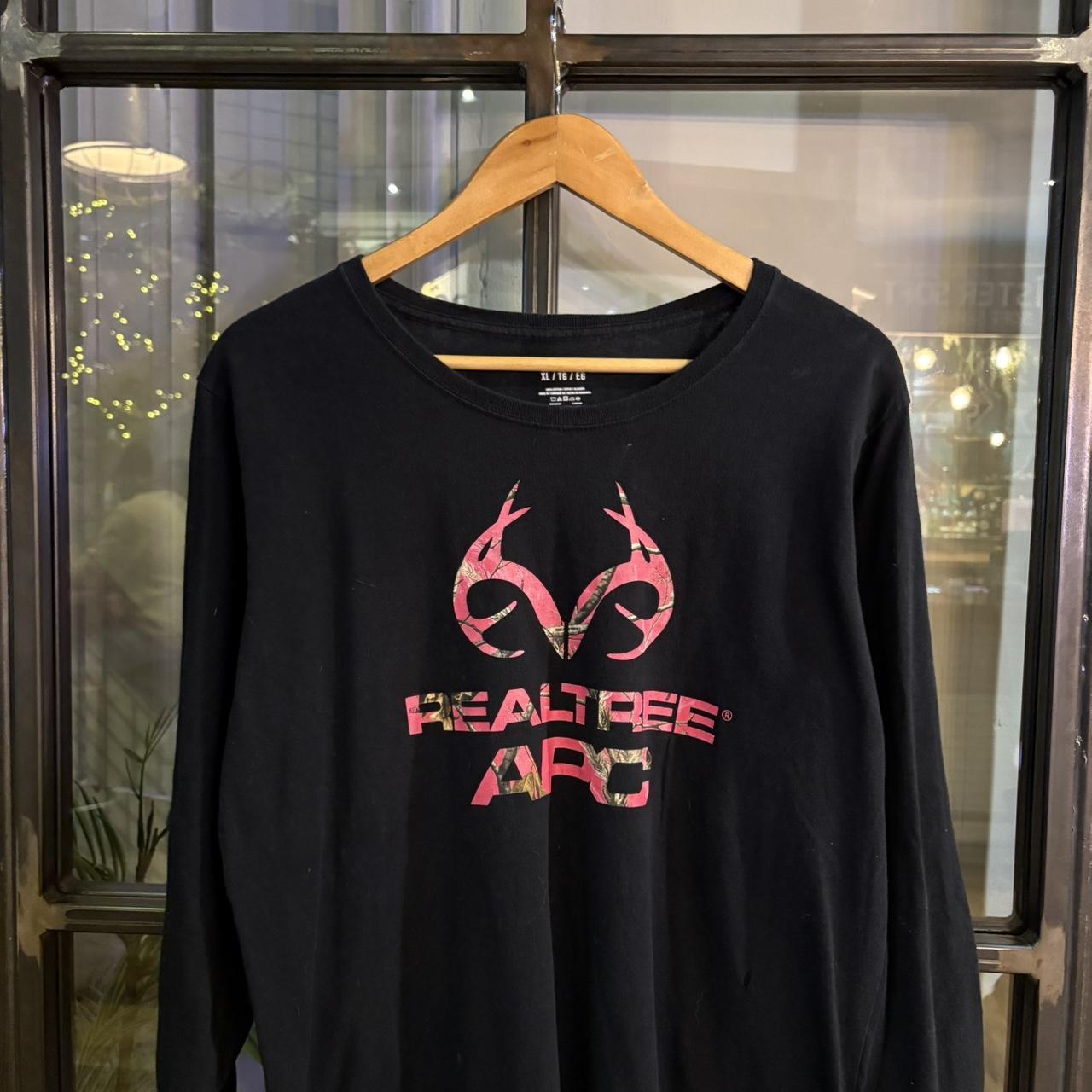 RTT267 - Vintage Retro essential Realtree Black Field Hunting graphic print Longsleeve Top T-Shirt Tee #hunting #outdoors #underlayer #realtree