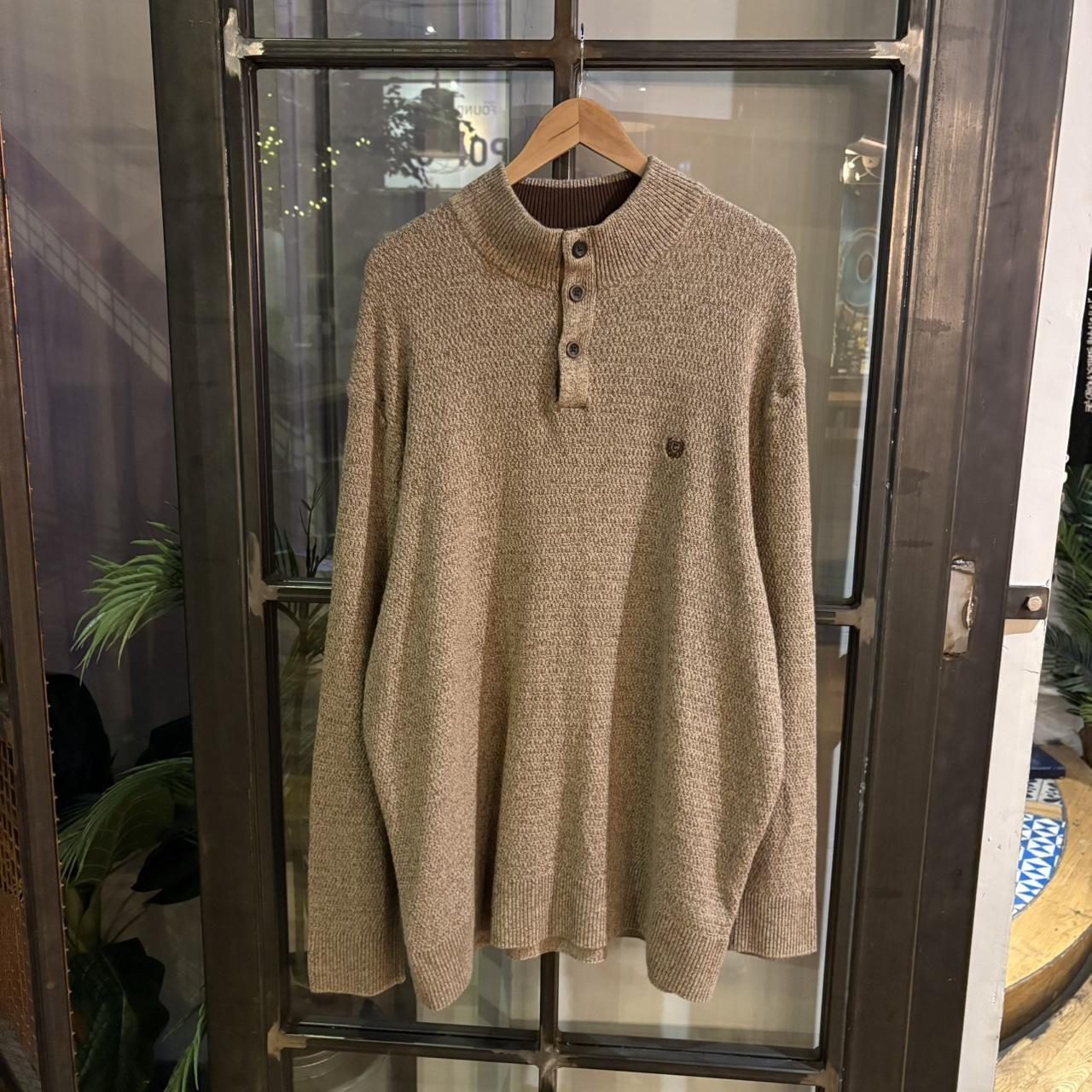 0125D69BR - Vintage Retro Essential Brown Chaps Knitted 1/4 Button Up Fleece Jumper Sweatshirt with embroidered logo #90s #sportswear #essential # brand #y2k