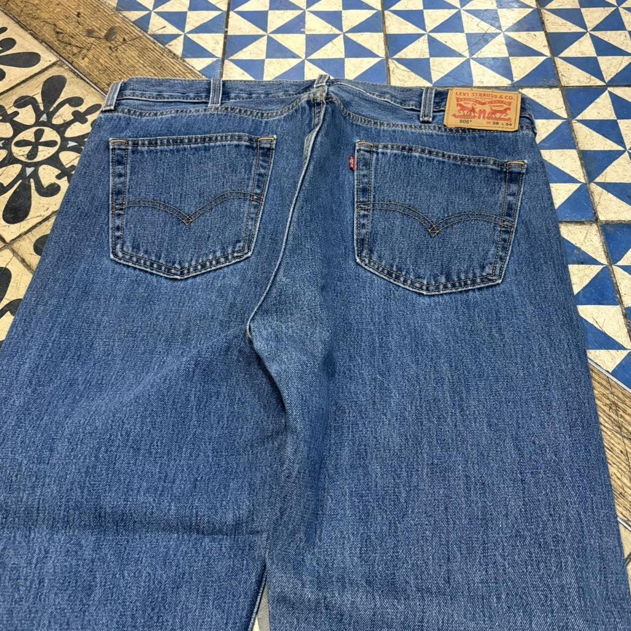 BR2804AZ-F - Vintage retro essential  Levi’s 505 Blue Wash Denim Jeans Trousers pants #denim #straightleg #levis505 #levis #jeans