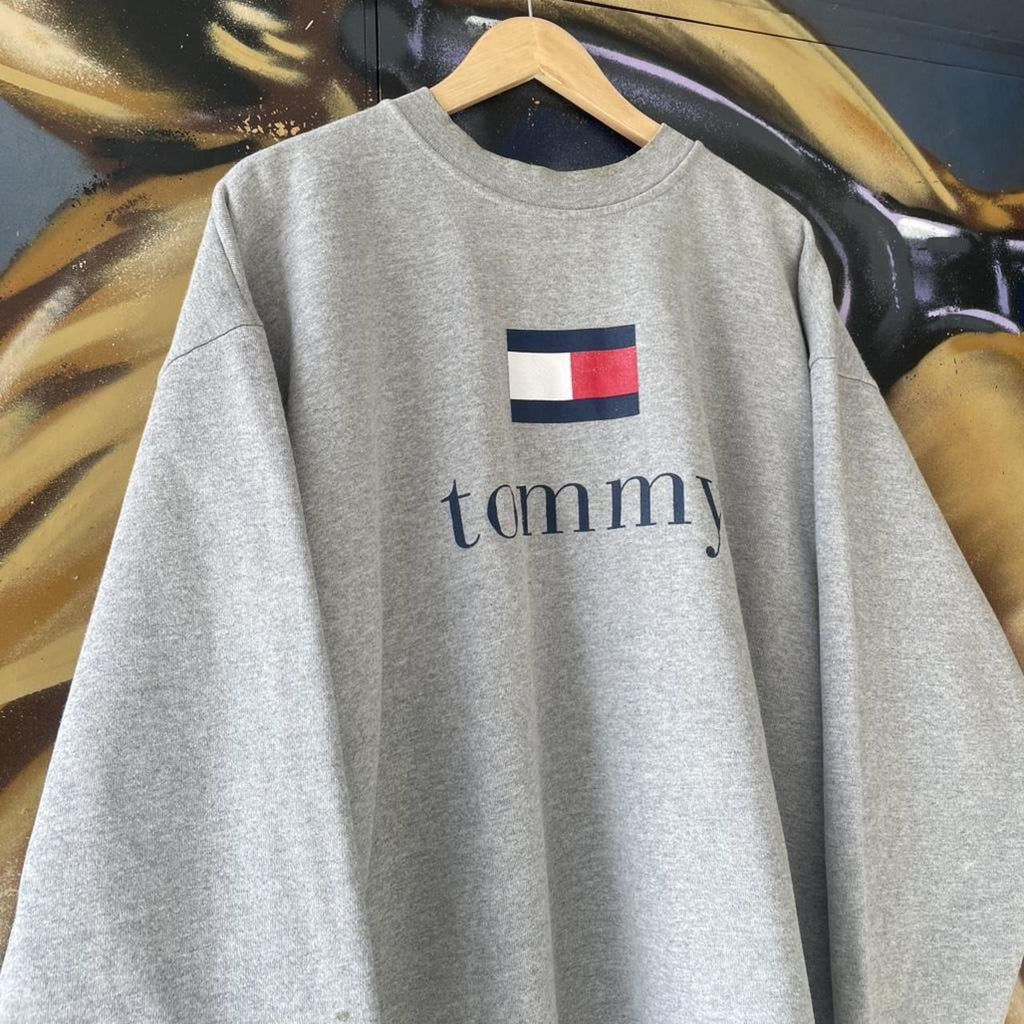 Tommy Hilfiger Flag Spellout Sweatshirt