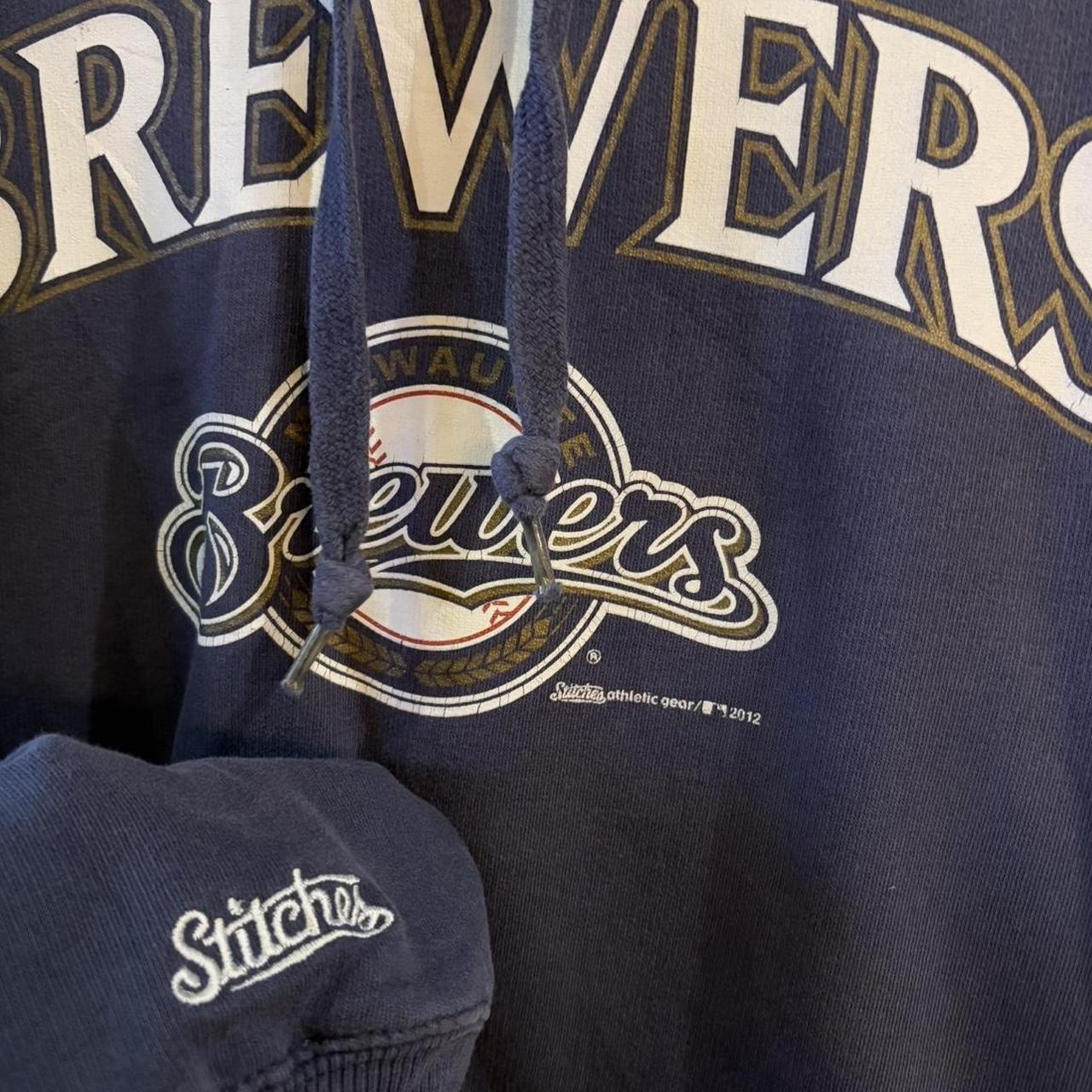 MA0406CQ-F - Vintage Retro Essential Navy Stitches MLB Milwaukee Brewers Baseball Sweatshirt Hoodie with print logos #90s #baseball #milwaukeebrewers #stitches #y2k
