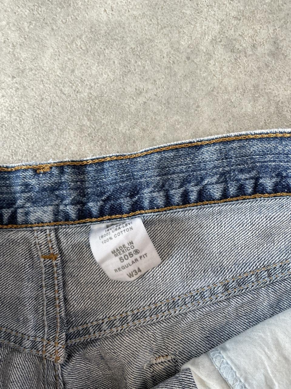 Levi’s 505 Mid Wash Blue Denim Shorts Jorts