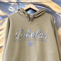 BR2701GX-U - Vintage Retro Essential Cabela’s Green Sweatshirt Hoodie with embroidered spell out logo #90s #sportswear #essential #cabelas #y2k