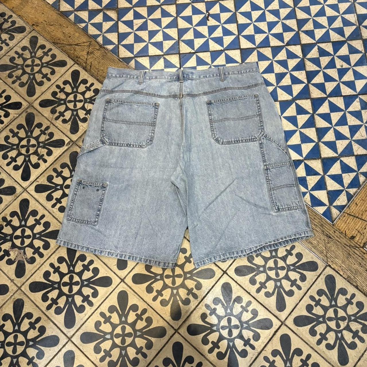 JRT116 - Vintage Retro Essential Light Blue Wash Denim Shorts Jorts with detailed patch Logo carpenter workwear #hiphop #90s #jorts #skater