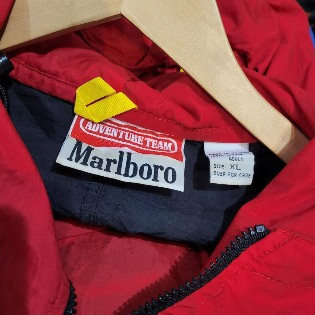 WDB040 - Vintage Retro Essential Marlboro Adventure Team Red Black Lightweight Windbreaker full zip up Jacket with patch logo on sleeve #windbreaker #lightweight #festival #marlboro #cigarette
