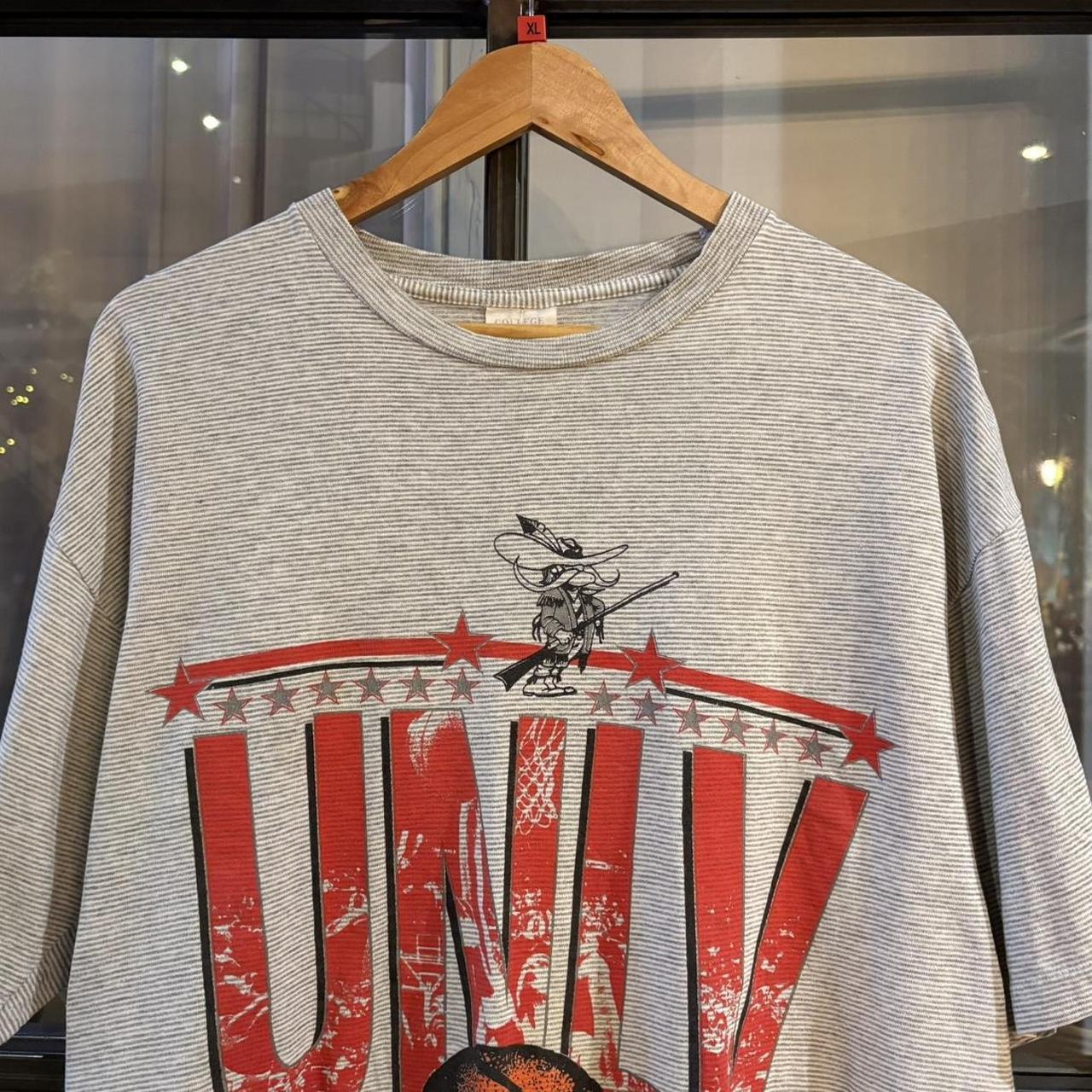 ADN0101N-P - Vintage Retro Essential Grey Striped UNLV Rebels American Football University of Nevada Graphic Print Single Stitch Top Tee T-shirt #90s #graphic #singlestitch #unlv #nevada