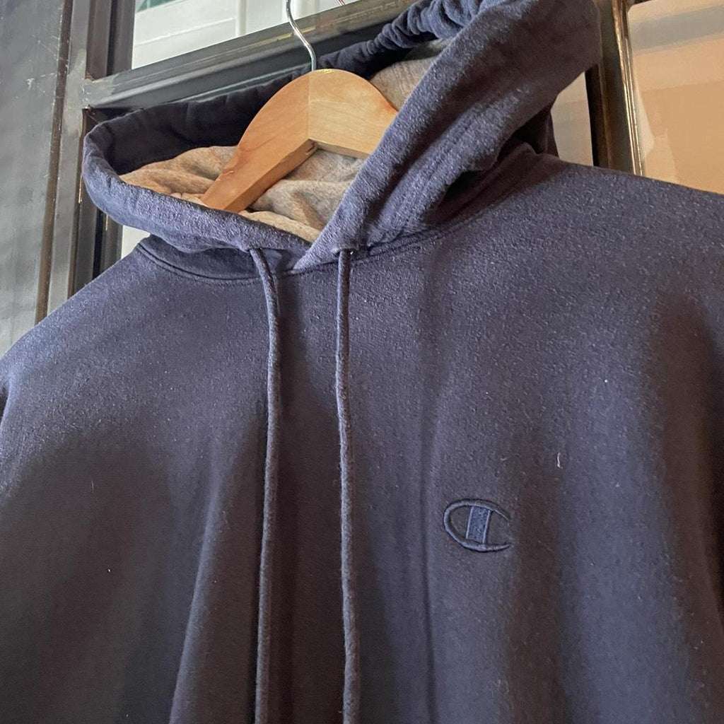 1224A23BR - Vintage Retro Essential Navy Chanpion Sweatshirt Hoodie with big spellout embroidered logo #90s #sportswear #essential #champion #y2k