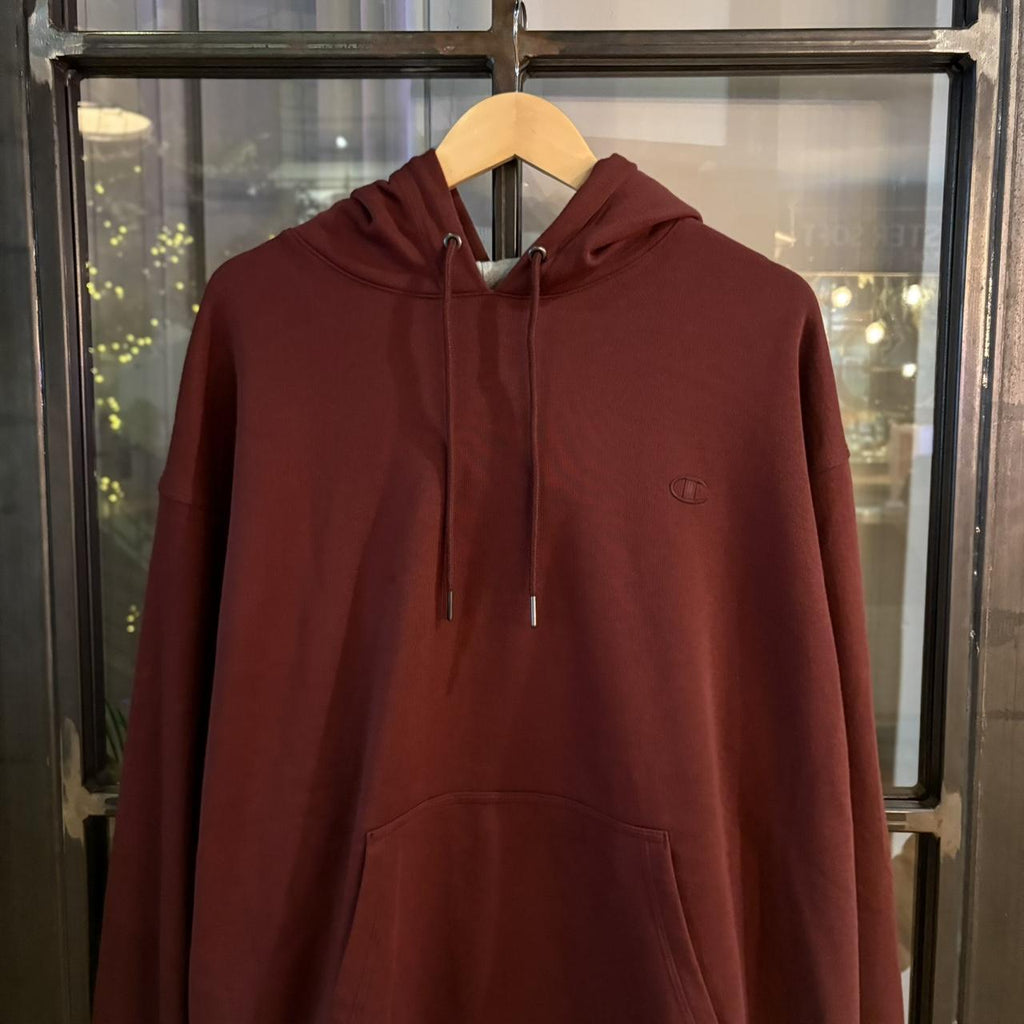 1224A46 - Vintage Retro Essential Champion Burgundy Sweatshirt Hoodie with big spellout embroidered logo #90s #sportswear #essential #champion #y2k