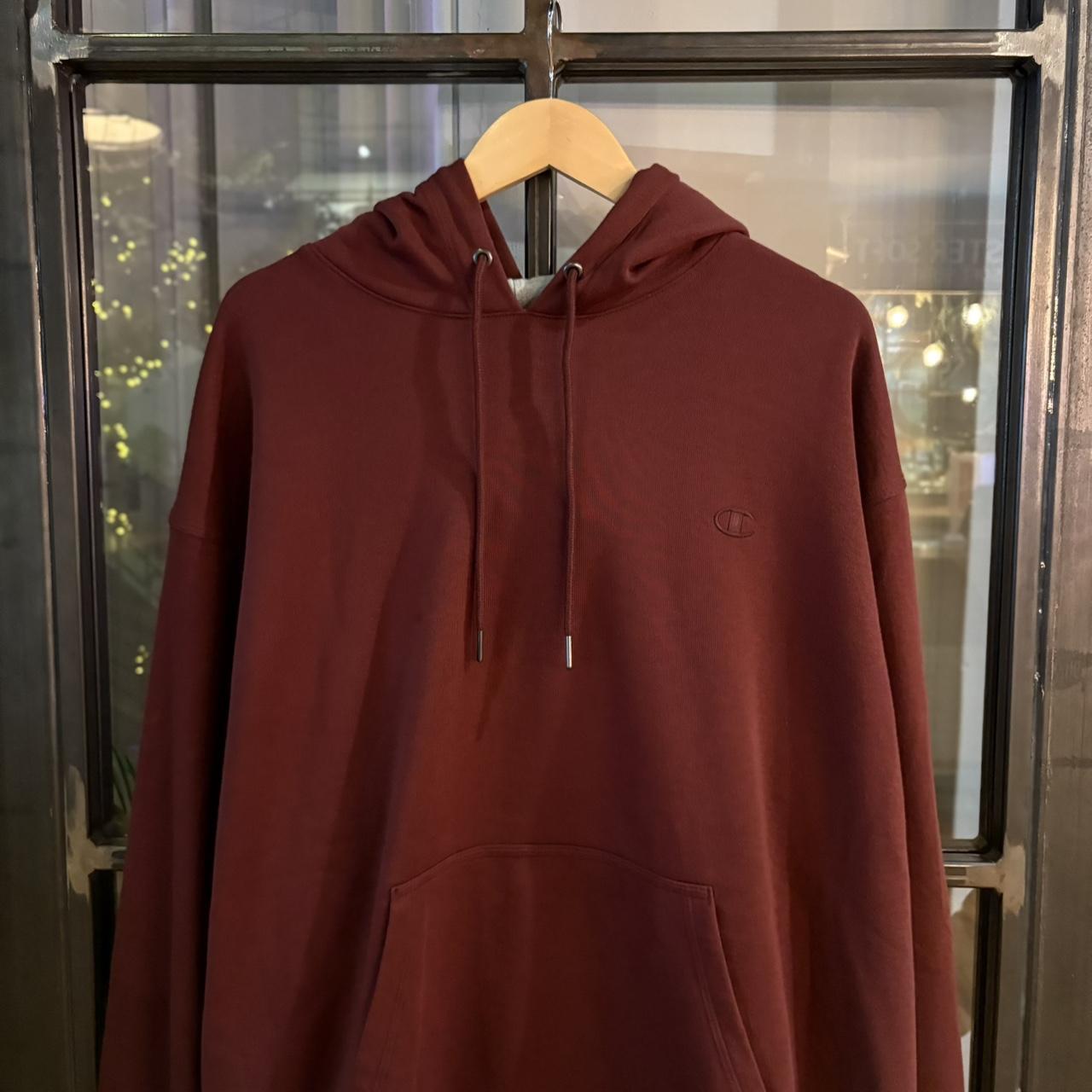 1224A46 - Vintage Retro Essential Champion Burgundy Sweatshirt Hoodie with big spellout embroidered logo #90s #sportswear #essential #champion #y2k