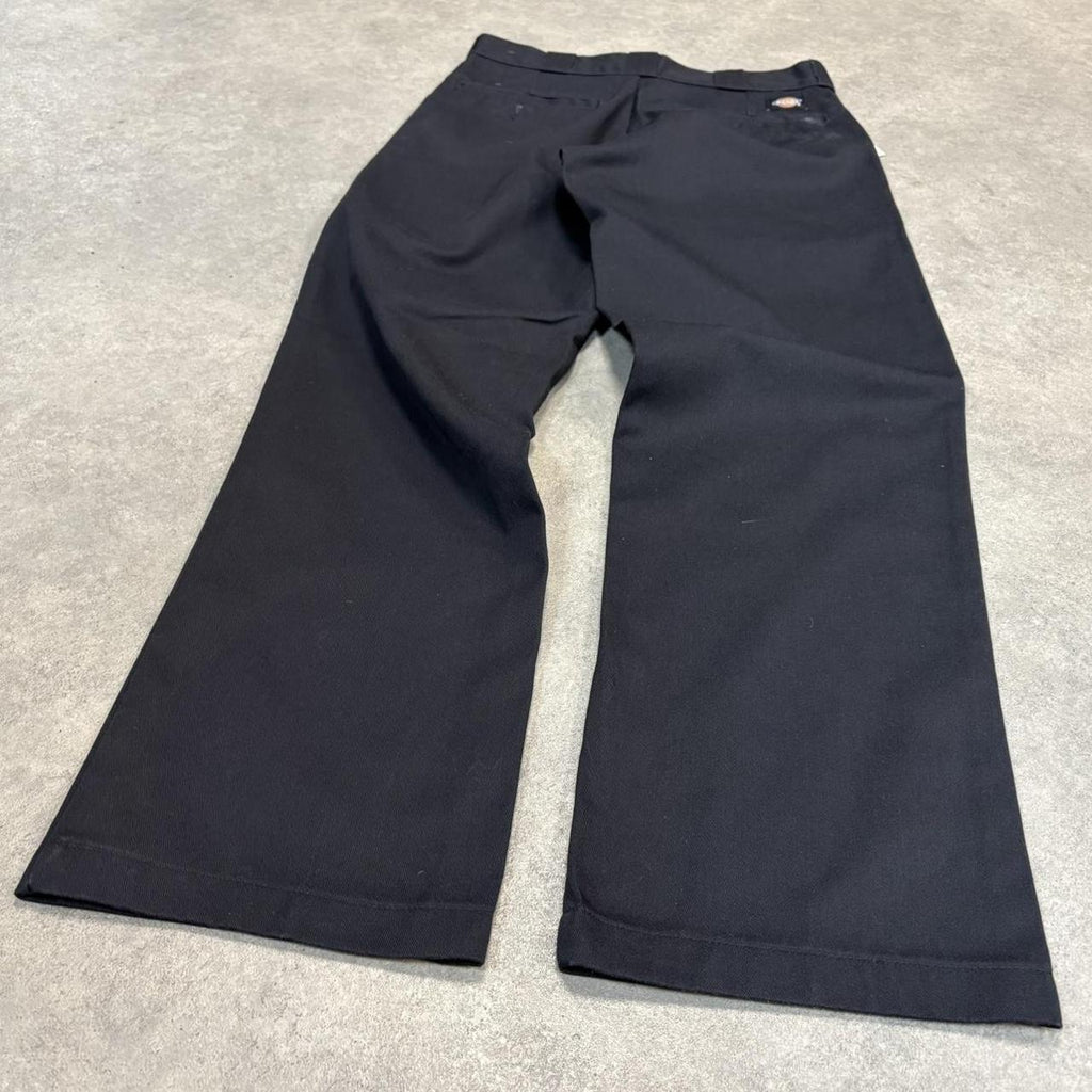 BR1912ZX-U - Vintage retro essential Black Dickies 874 Straight Leg Trousers pants casual workwear #skater #utility #workwear #straightleg #dickies