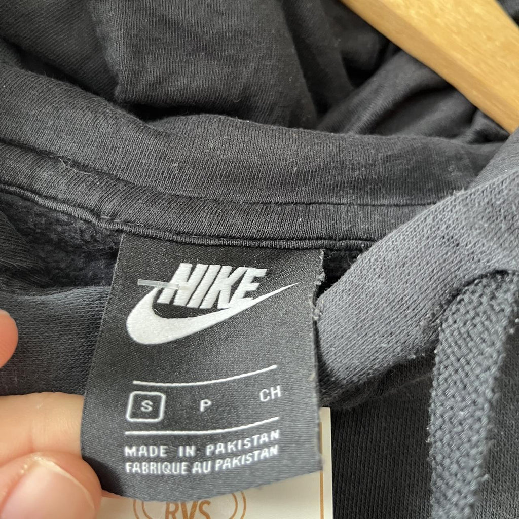 Nike Small Embroidered Logo Hoodie