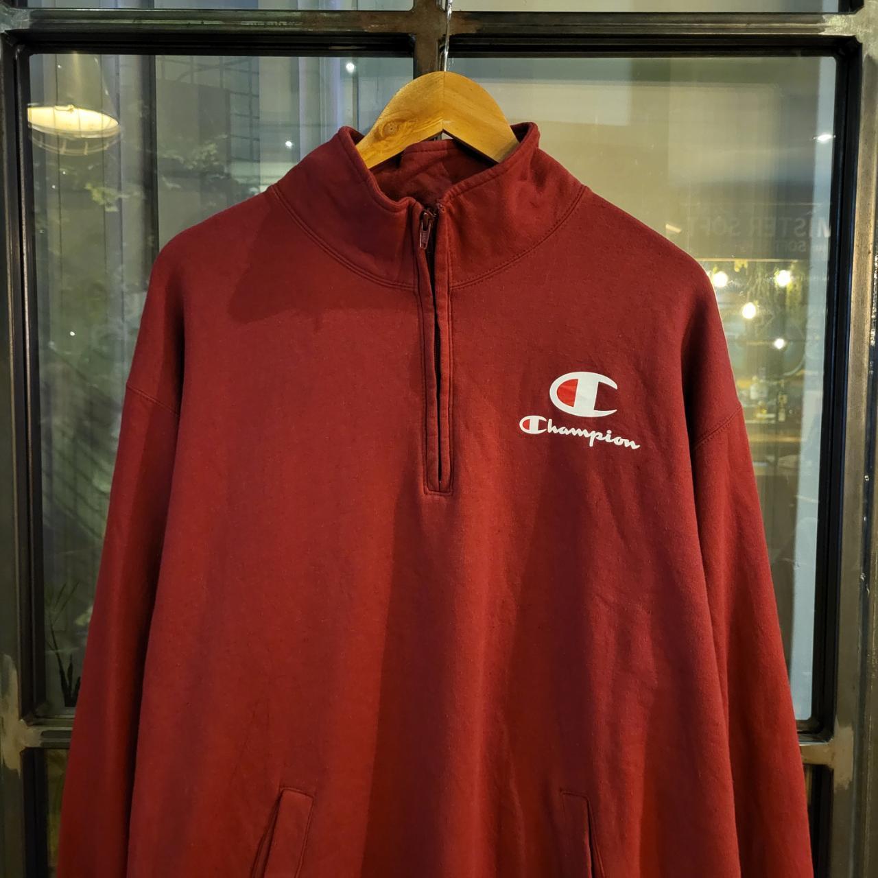 SWT236 - Vintage Retro Essential adult Champion Burgundy Red 1/4 Zip Fleece sweatshirt jumper crewneck with big graphic spellout small chest embroidered 90s y2k style