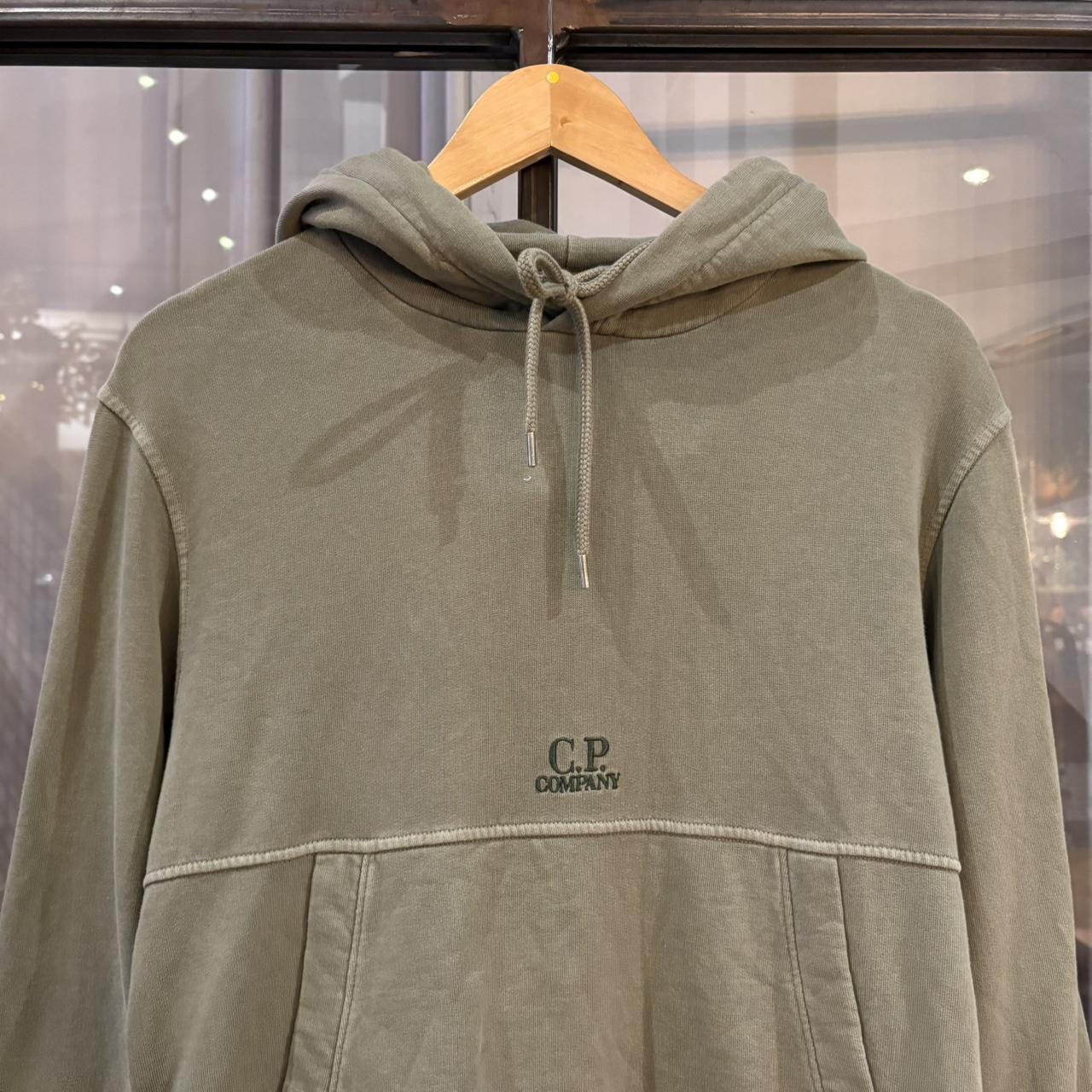 MES1812BH-F - Vintage Retro Essential Sage Green C.P. Company Sweatshirt Hoodie with embroidered centre logo #blokecore #designer #italian #cpcompany #y2k
