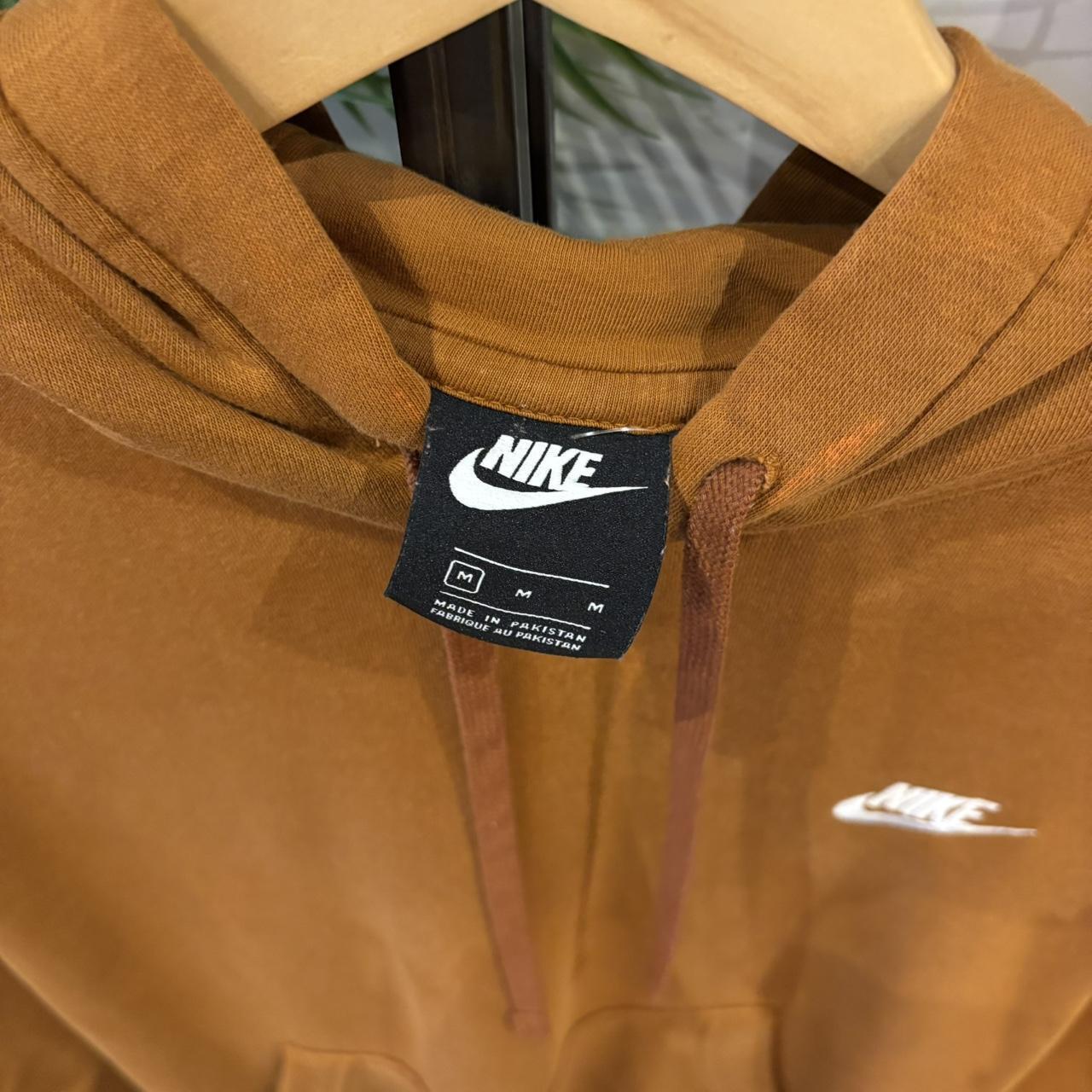 MA0202BB-F - Vintage Retro Essential Orange Nike Sweatshirt Hoodie with embroidered swoosh logo #90s #sportswear #essential #nike #y2k
