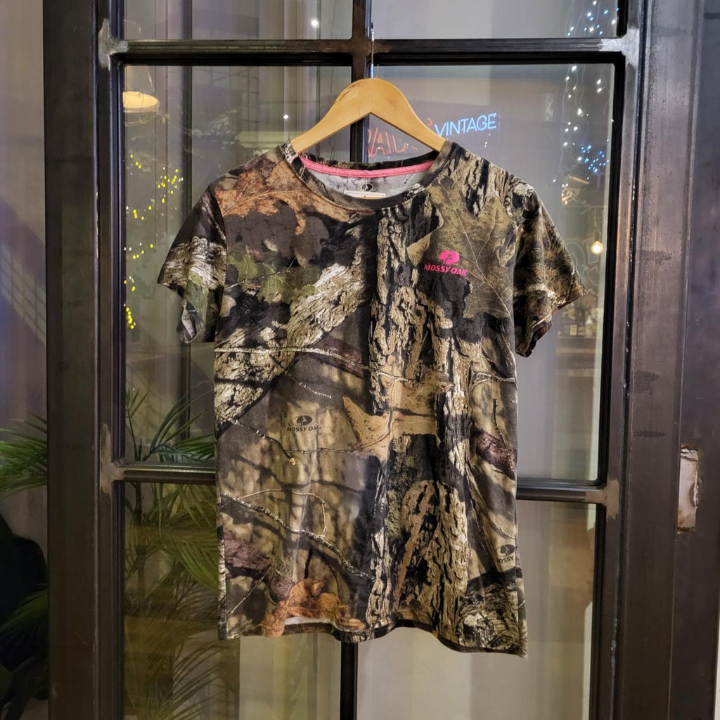 RTT166 - Vintage Retro essential adult mens RealTree Camouflage Khaki Green Brown Field Hunting graphic print Top T-Shirt Tee #camo #utility #realtree #camo