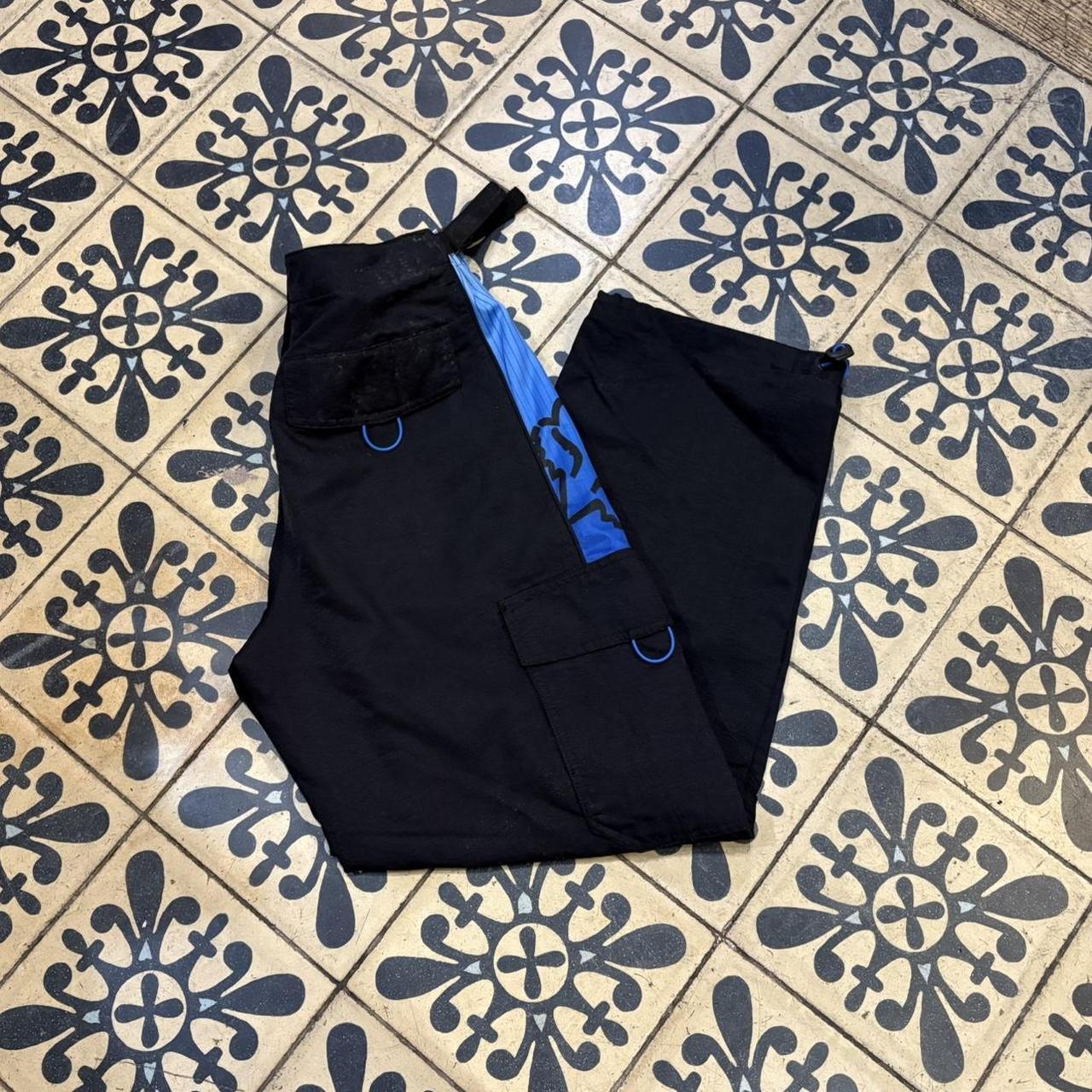 TRW533F - Vintage retro essential Black and Blue Fox Racing Motorcross Cargo Trousers pants with adjustable built in belt #motorcross #motorcylces #racing #foxracing #biker