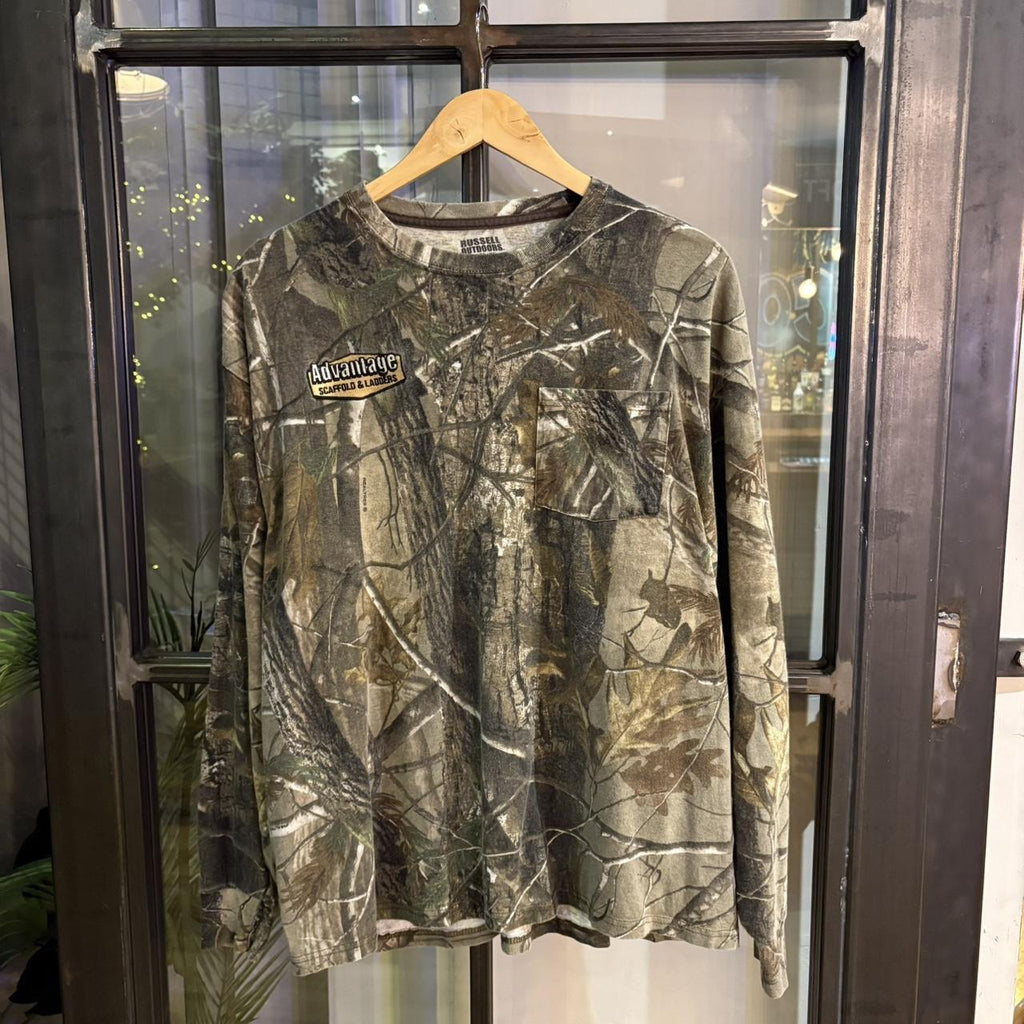 RTT265 - Vintage Retro essential adult mens RealTree Camouflage Khaki Green Brown Field Hunting graphic print Longsleeve Top T-Shirt Tee #realtree #camo #longsleeve #utility