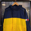 WDB026BR - Vintage Retro Essential Tommy Hilfiger Yellow Navy Packable Lightweight Windbreaker full zip button up Jacket with sleeve patch logo #tommy #preppy #windbreaker #festival #90s