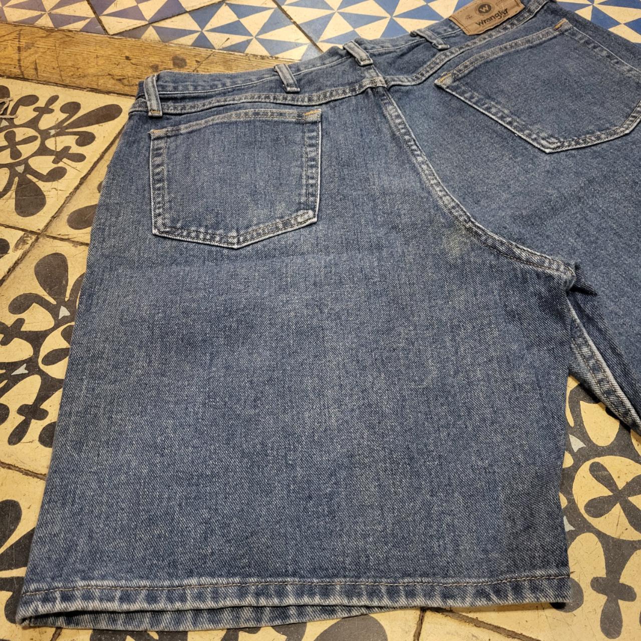 JRT306 - Vintage Retro Wrangler Dark Blue Wash Denim Shorts Jorts with detailed embroidered Logo graphic carpenter #wrangler