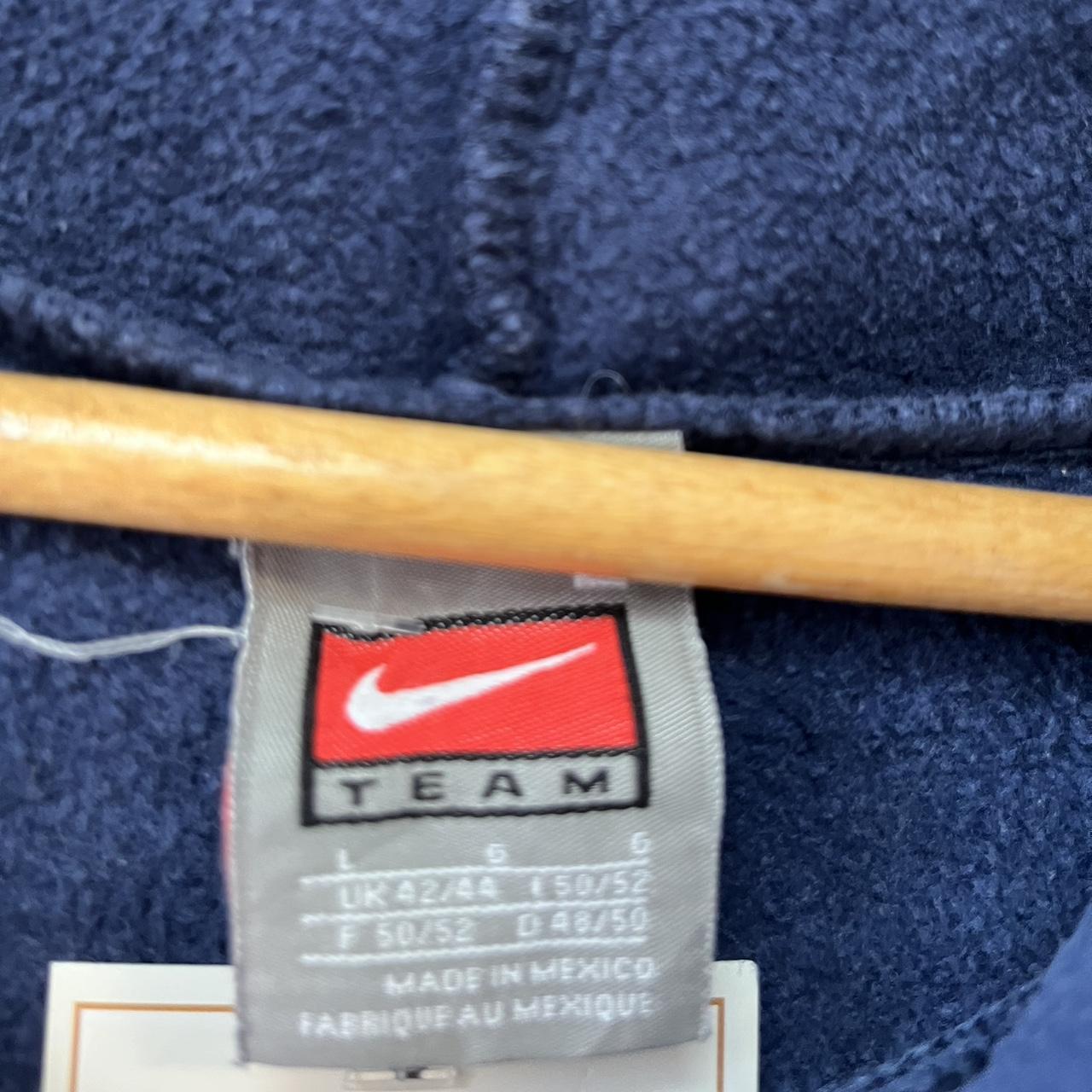 Nike Match Tough Tennis Graphic Embroidered Swoosh Hoodie