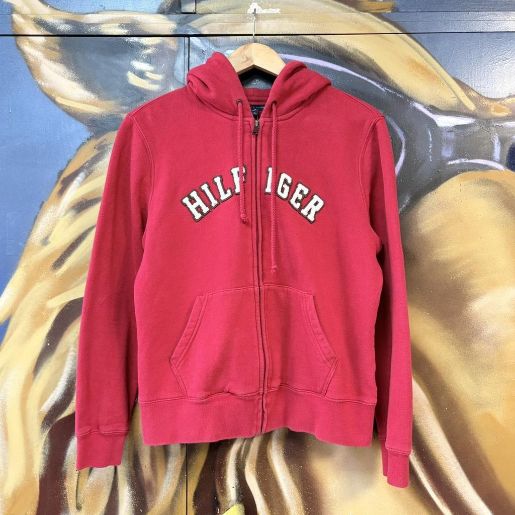 MES1102FH-U - Vintage Retro Essential Tommy Hilfiger Red Full Zip Sweatshirt Hoodie with embroidered Spell Out felt letters logo #90s #sportswear #essential #tommy #y2k