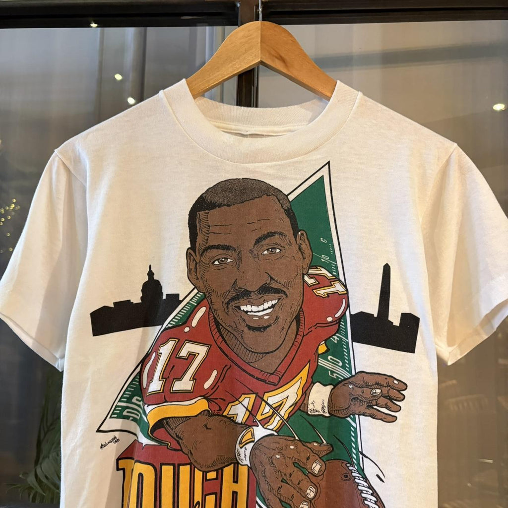 TEE609F - Vintage Retro Essential 1988 Touch of Class Doug Wallace American Football Single Stitch Graphic Print Top Tee T-shirt #80s #graphic #singlestitch #americanfootball #dougwallace