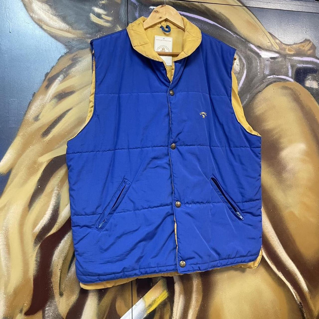 Vintage Camel Embroidered Logo Button Up Gilet Puffer Vest