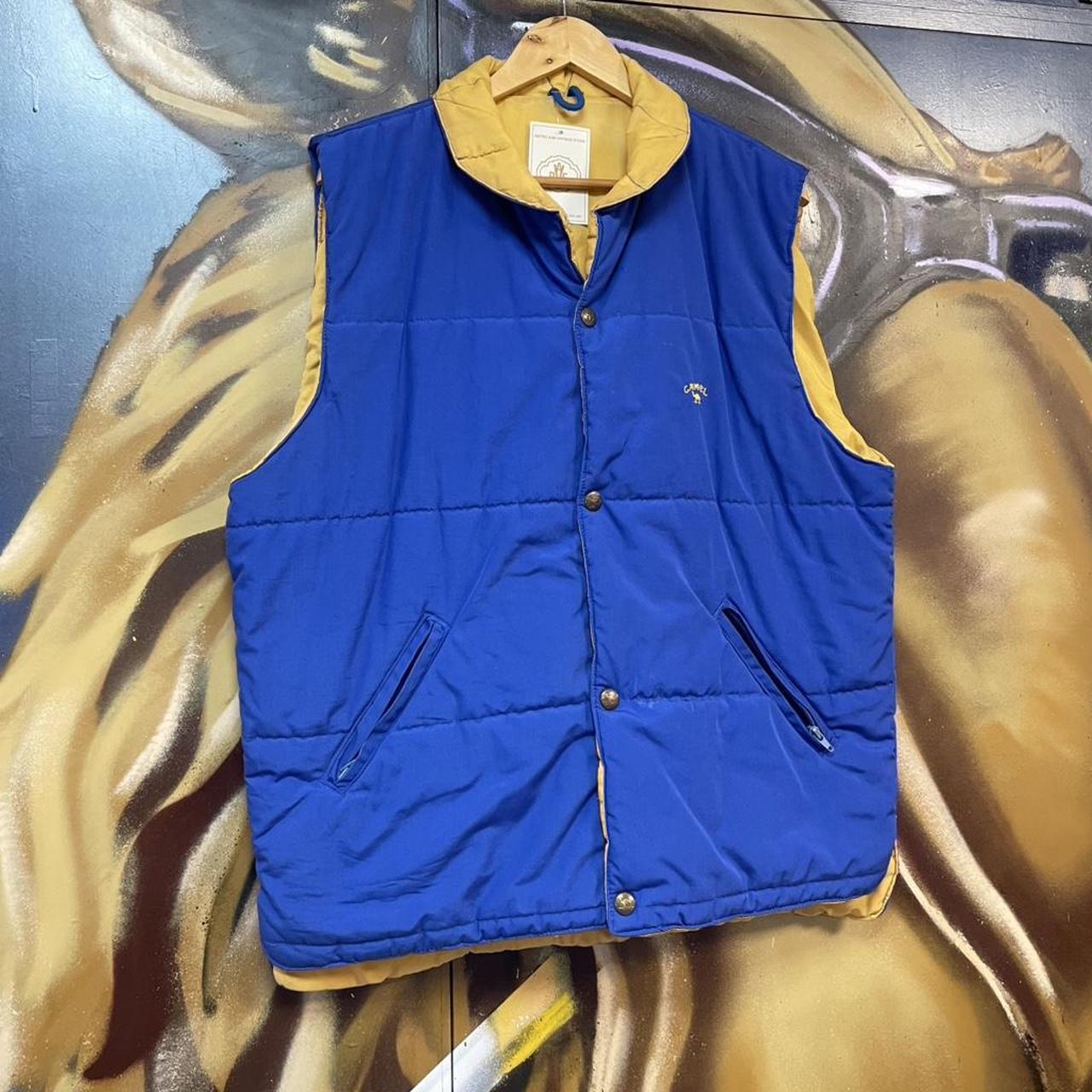Vintage Camel Embroidered Logo Button Up Gilet Puffer Vest