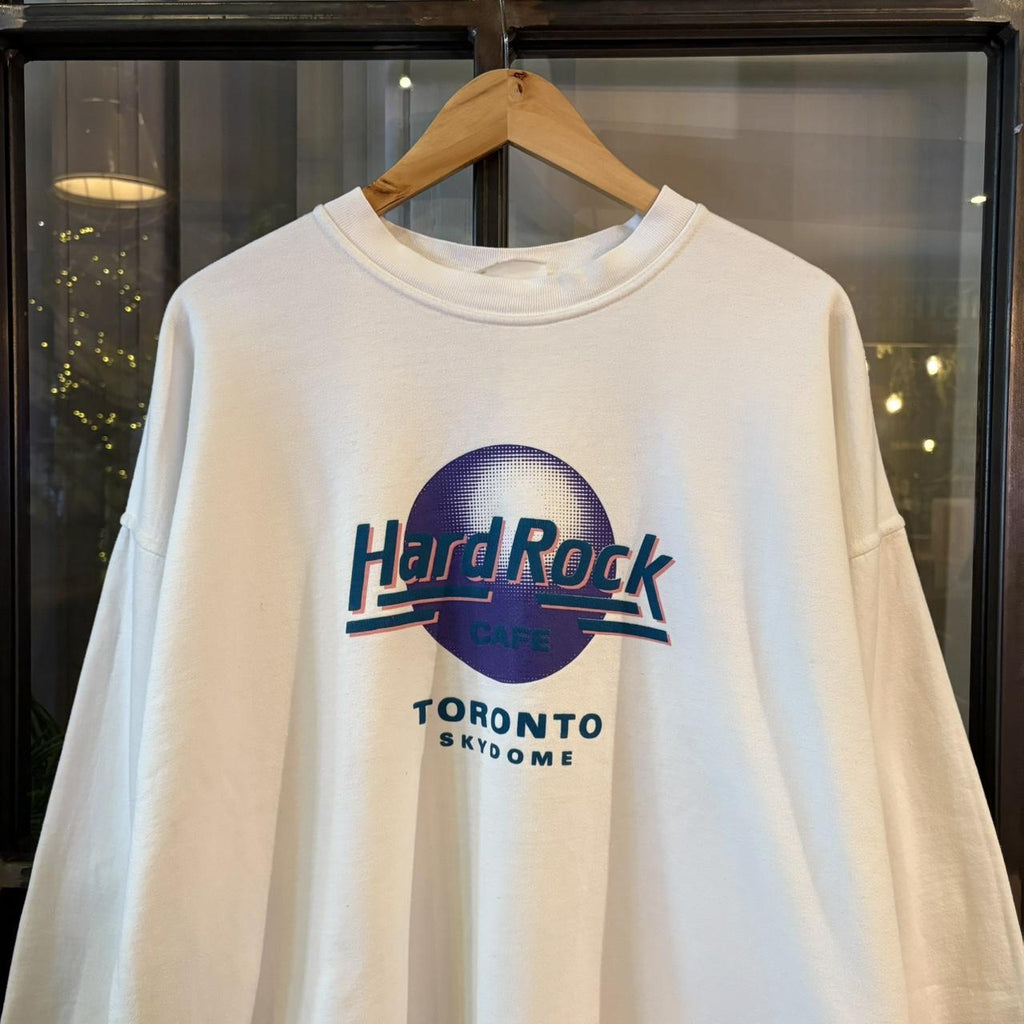 0325E61BR - Vintage Retro Essential White Hard Rock Cafe Crewneck Jumper Sweatshirt with Toronto Skydome print logo #90s #sportswear #essential #y2k #hardrock