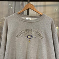 MA0406HF-P - Vintage Retro Essential Grey NFL Minnesota Vikings Crewneck Jumper Sweatshirt with centre print logo #90s #vikings #minnesota #nfl #americanfootball