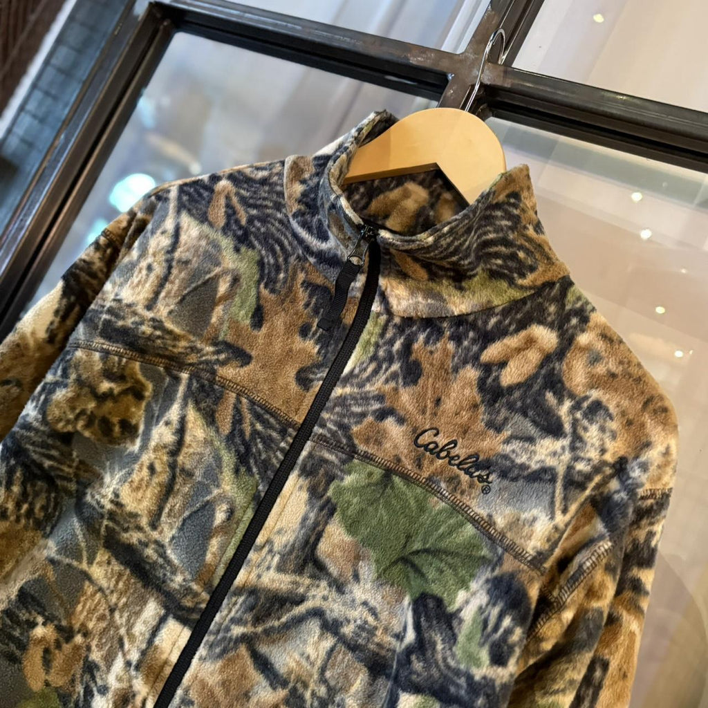 0125A26BR - Vintage Retro Essential Realtree Camouflage Khaki Green Brown Field Hunting graphic print Sweatshirt Full zip Fleece  #realtree #hunting #camo #utility