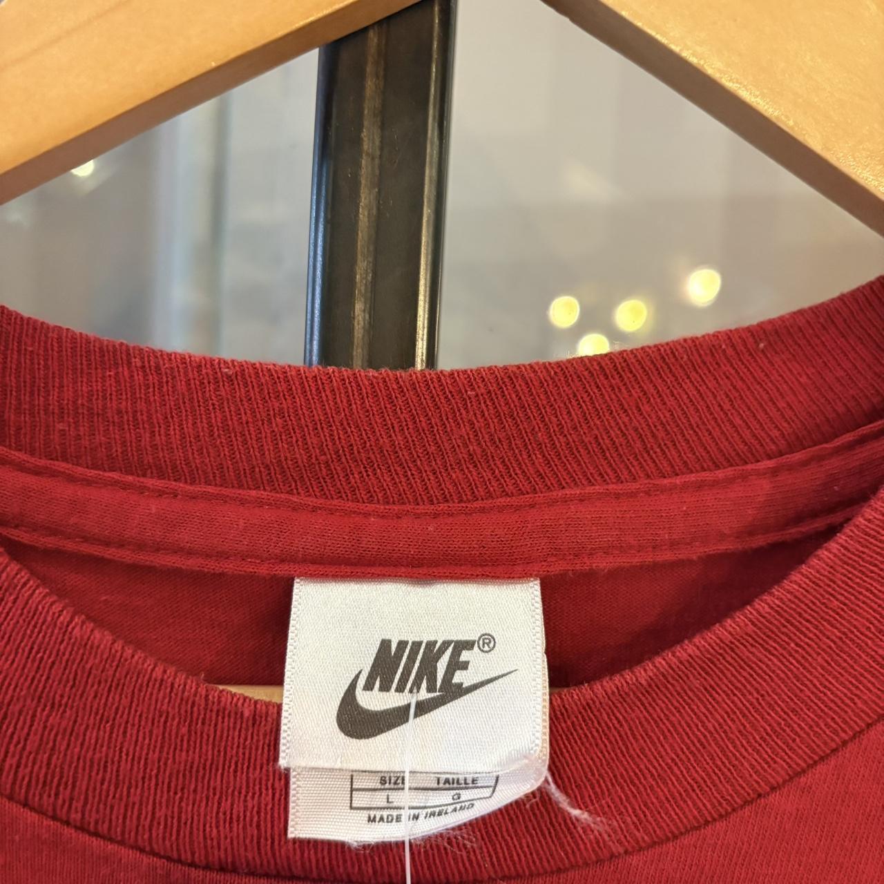 Vintage 90s Y2K Nike T-Shirt Mens Large Red Big Logo Swoosh Graphic Tee Single Stitch
