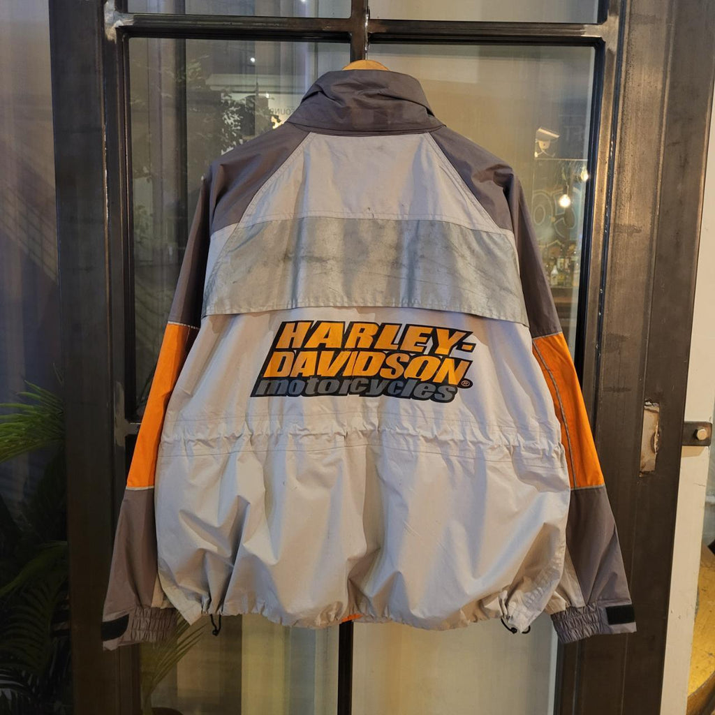 WDB006 - Vintage Retro Harley Davidson Motorcyles Grey Essential Lightweight Windbreaker Full zip up Reflective Jacket no hood #harleydavidson #biker #y2k #motorcycles #reflective
