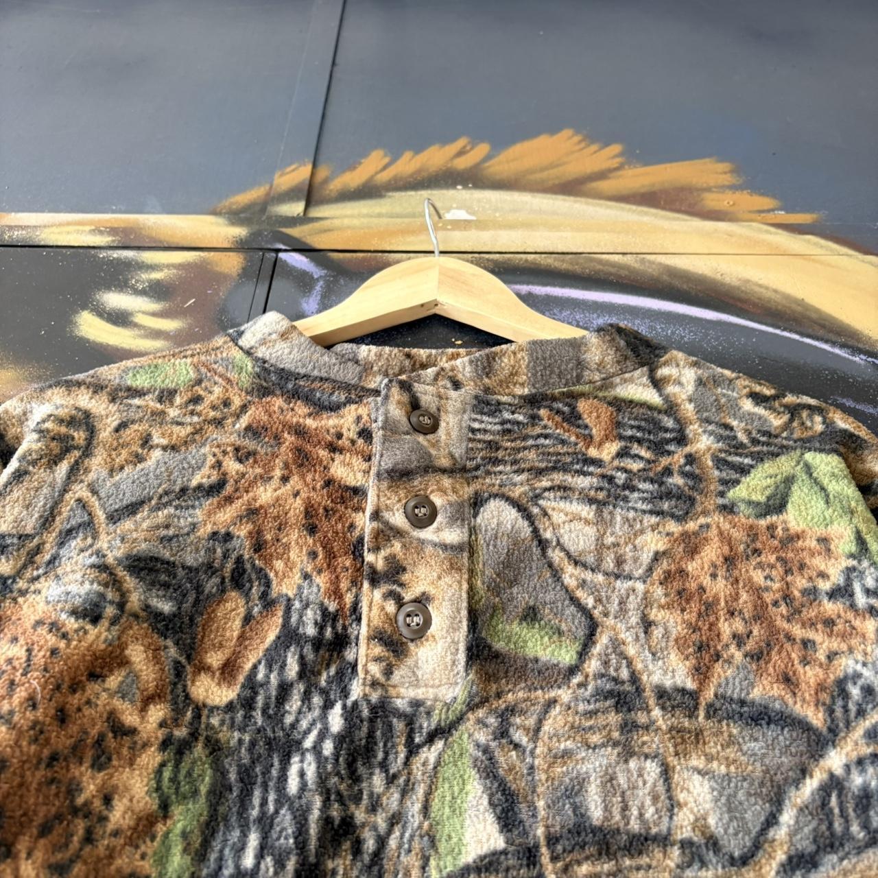 RealTree Camo Fleece Henley Mens XL Button Sweatshirt Hunting Outdoor Gorpcore Streetwear Vintage 90s Y2K Top