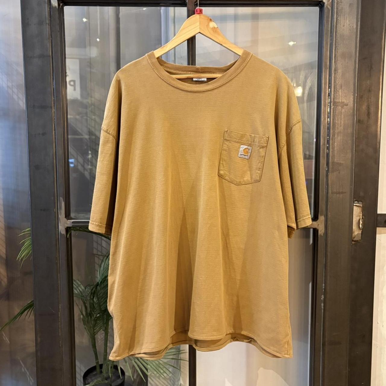 BR2804DJ-F - Vintage Retro Essential Camel / Beige Carhartt Pocket Top Tee T-shirt with embroidered patch logo #skater #workwear  #carhartt #y2k #wideboxy