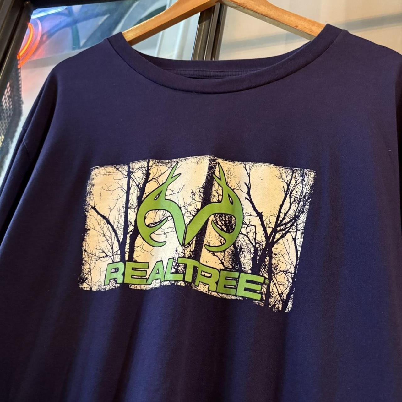 0325H95F - Vintage Retro Essential Navy Realtree Longsleeve Graphic Print Top Tee T-shirt #90s #graphic #top #essential #basic