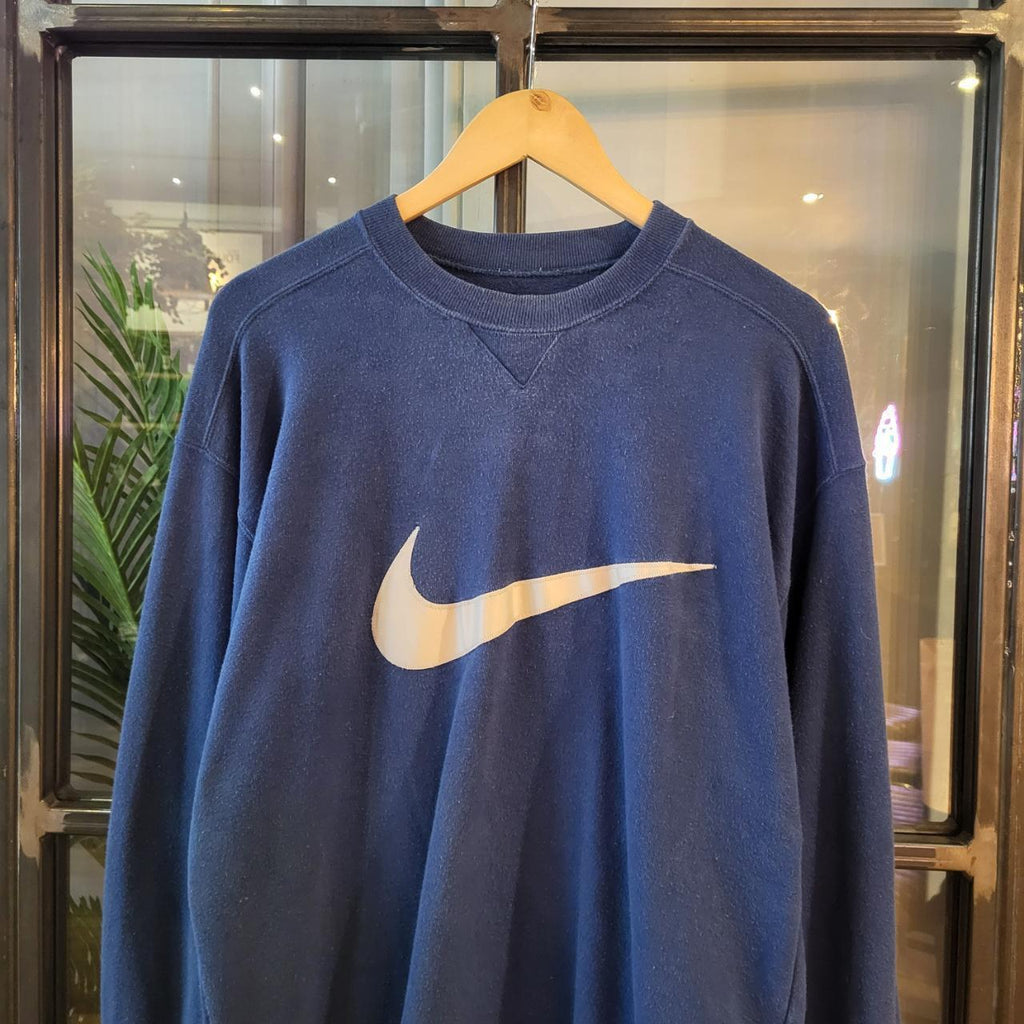 Vintage blue Nike swoosh essential sweatshirt jumper crewneck with centre logo #nike #swoosh #sweatshirt #90s #y2k
