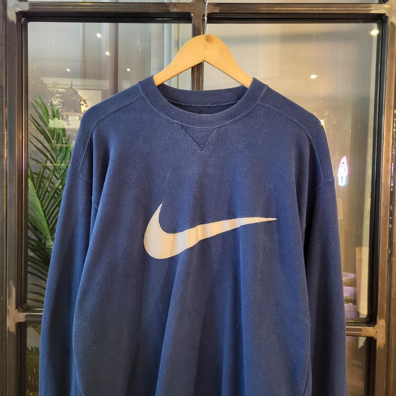 Vintage blue Nike swoosh essential sweatshirt jumper crewneck with centre logo #nike #swoosh #sweatshirt #90s #y2k