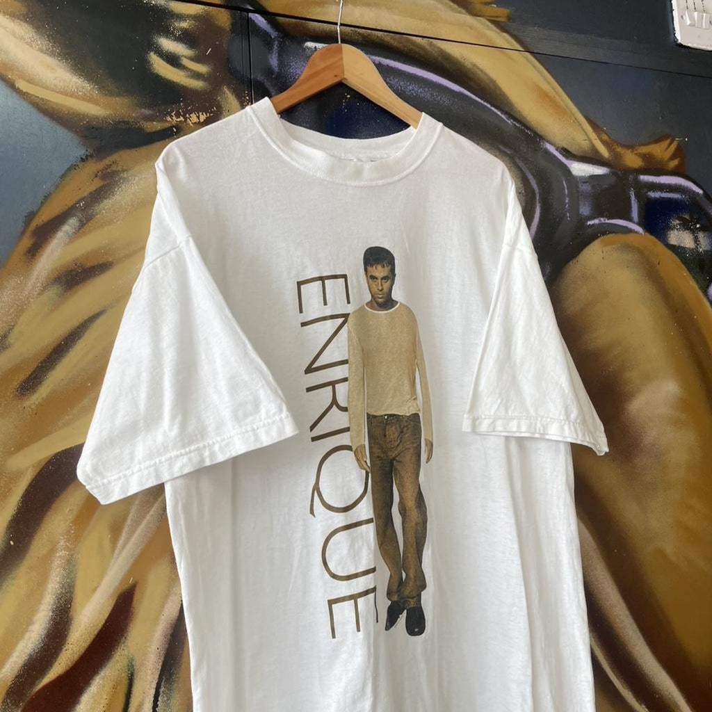 2000’s Enrique Iglesias Graphic Tee