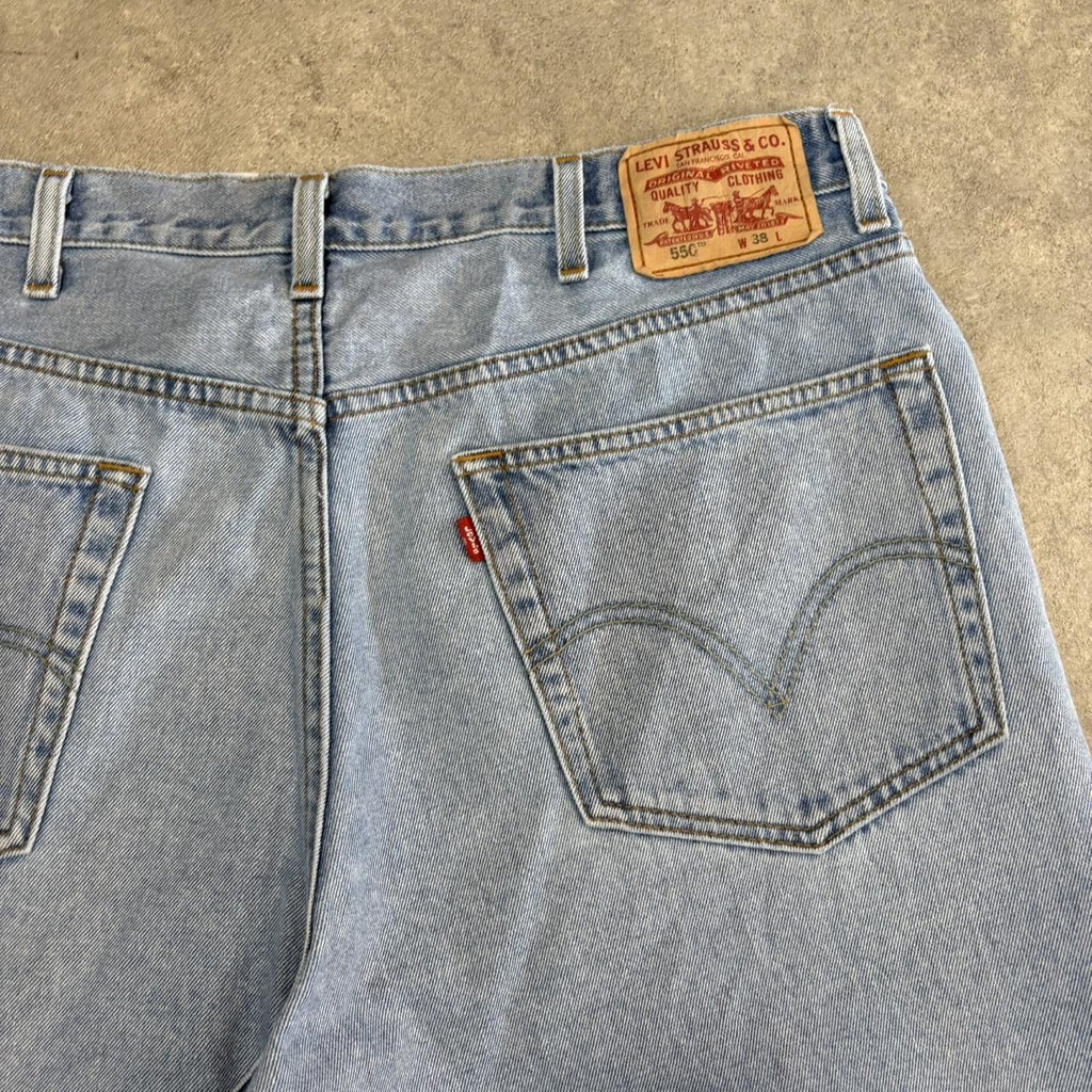Vintage Light Blue Wash Levi’s 550 Jorts Mens 38” Baggy Wide Leg Skate Surf Denim Jean Shorts Hip Hop Streetwear Y2K