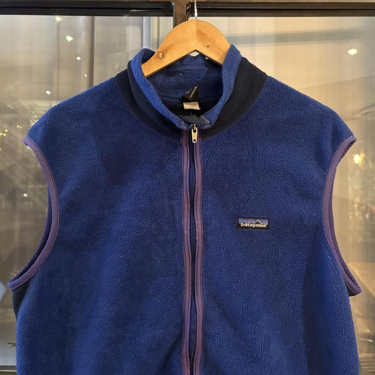 0325C64UF - Vintage retro essential Blue Patagonia full zip up gilet vest sleeveless fleece jacket #gilet #outdoor #patagonia #hike #gorpcore