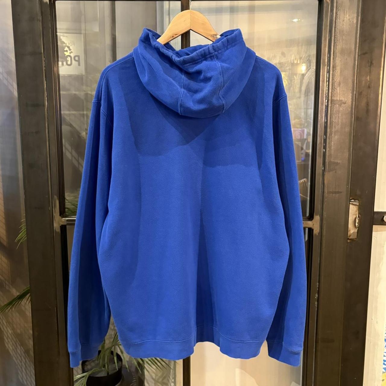 MA0202BC-P - Vintage Retro Essential Blue Nike Sweatshirt Hoodie with embroidered swoosh logo #90s #sportswear #essential #nike #y2k