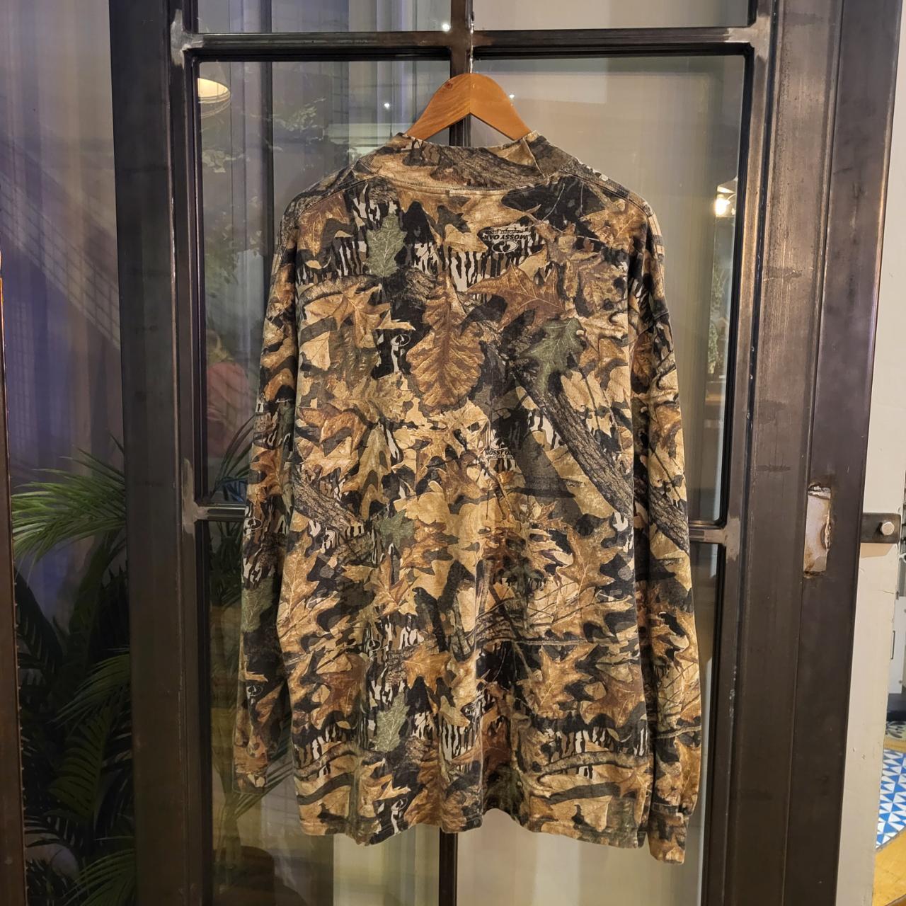 RTT117 - Vintage Retro essential RealTree Camouflage Khaki Green Brown Field Hunting graphic print Longsleeve Top T-Shirt Tee #realtree #utility #camo #hunting